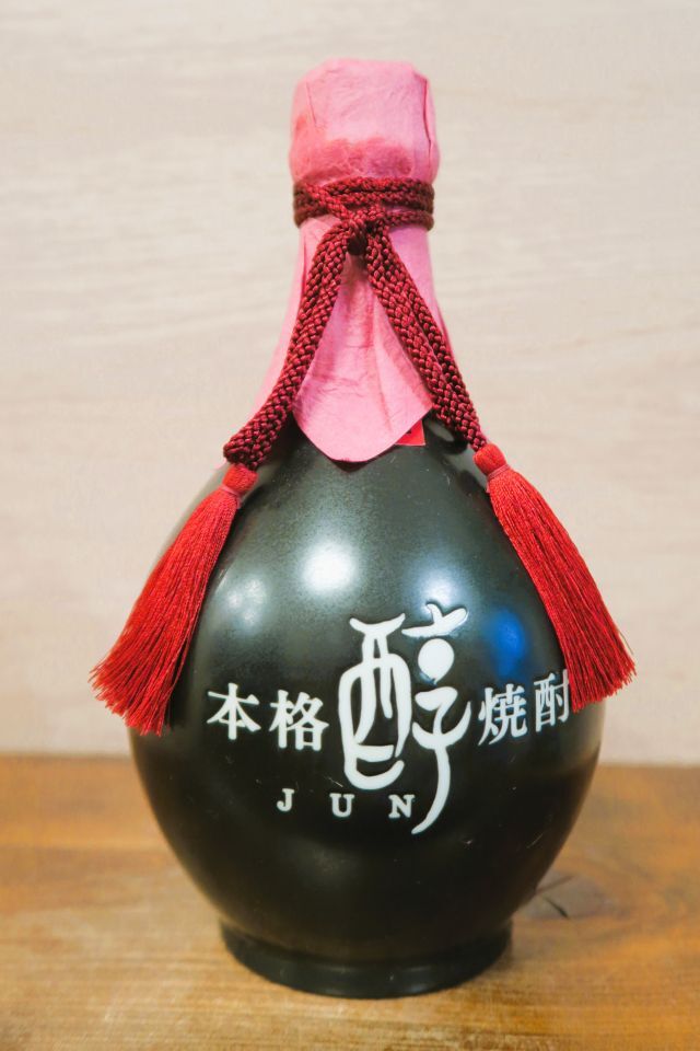 本格芋焼酎 原酒「JUN 醇 安納芋 初垂れ」720ml 44度 陶器壺入り 終売品! 神酒造(株) 鹿児島県出水市拍卖