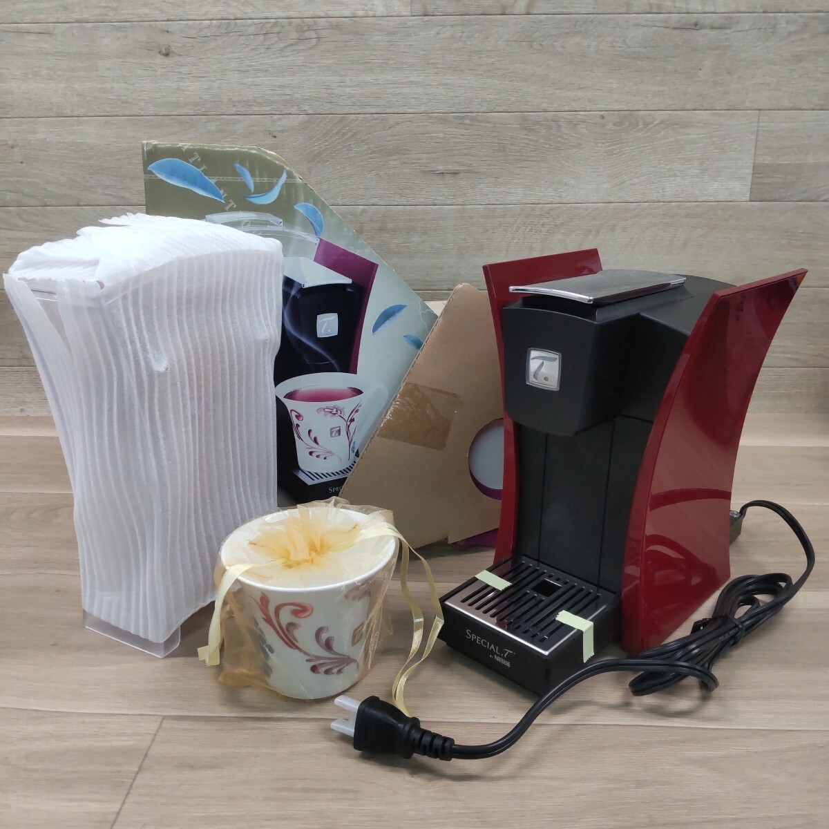 LFK-20251001-198 【未使用】Nestle ネスレ カプセル式ティーマシン COR-JP-ST-02 SPECIAL.T レッド ティー 通電確認済み 現状品拍卖