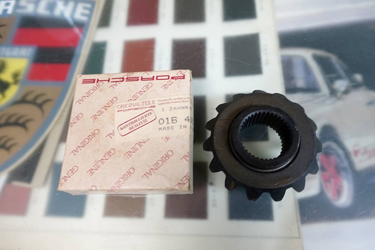 売切15 ポルシェ 356 ディフェンシャル ギアー 純正 新品 016409159A 拍卖