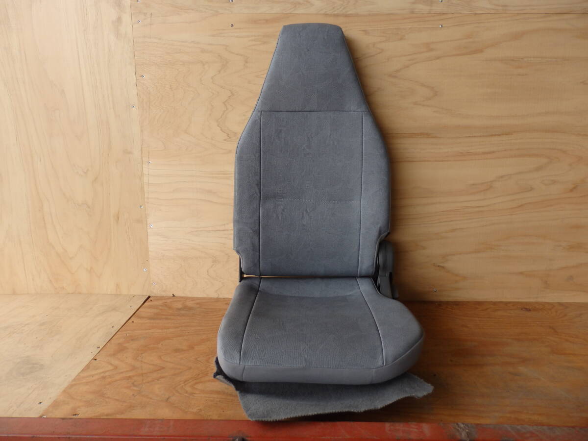070341 日産 クリッパー U72V H15年 助手席シート・アシスタントシート トリム-07A ・・拍卖