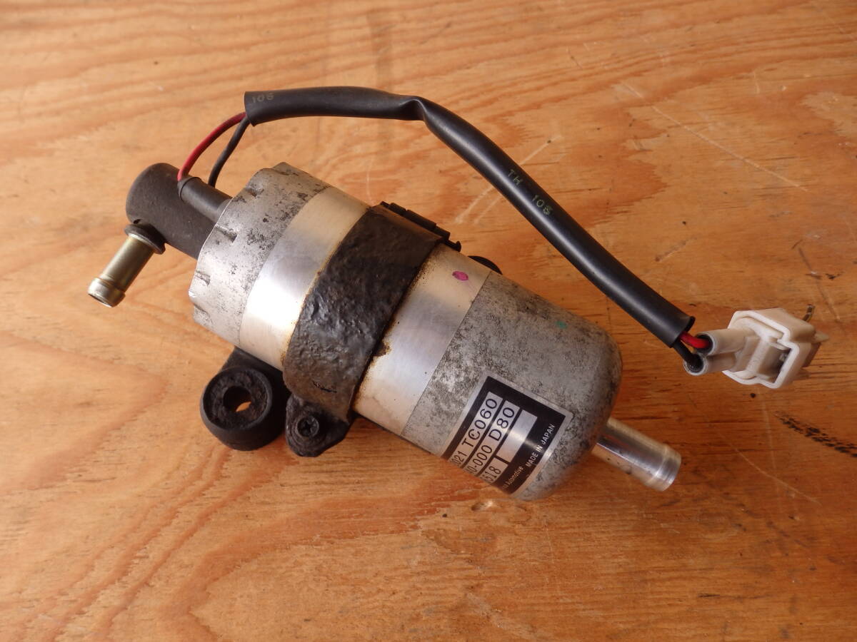 070274 スバル サンバー TV2 H18年 燃料ポンプ Hitachi 42021 TC06A40-000 D80 ・・拍卖