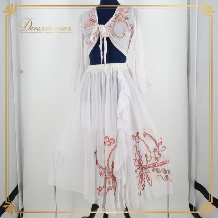 ベリーダンス 衣装 レッスンウェア 練習着 上下セット レディース ホワイト系 白 ラメ 花柄 柄 模様 レース コスチューム 発表会 イベント拍卖