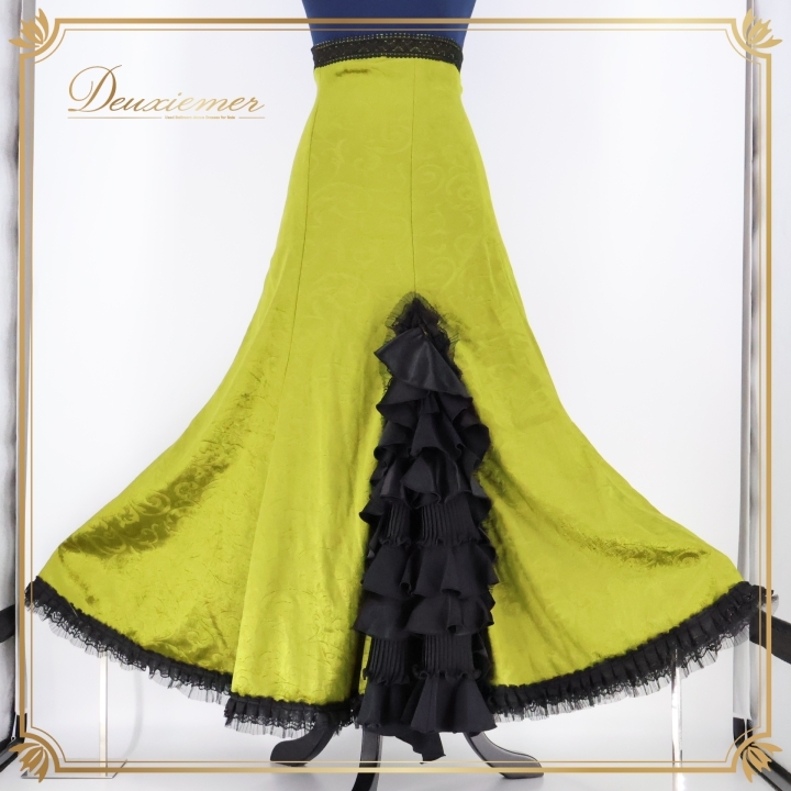 フラメンコ 衣装 ソニアジョーンズ SONIA JOHNES ファルダ スカート ベロア 緑 ボランテ フリル レース 高級感 抹茶色 ブラック系 グリーン拍卖