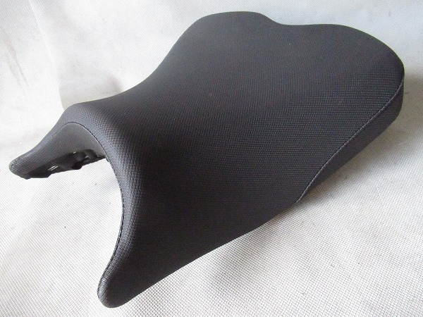 ●Ninja250,Ninja400,Z400,Z250(全て2018年以降)用●カワサキ純正オプションのハイシートです●ニンジャ400/250●拍卖