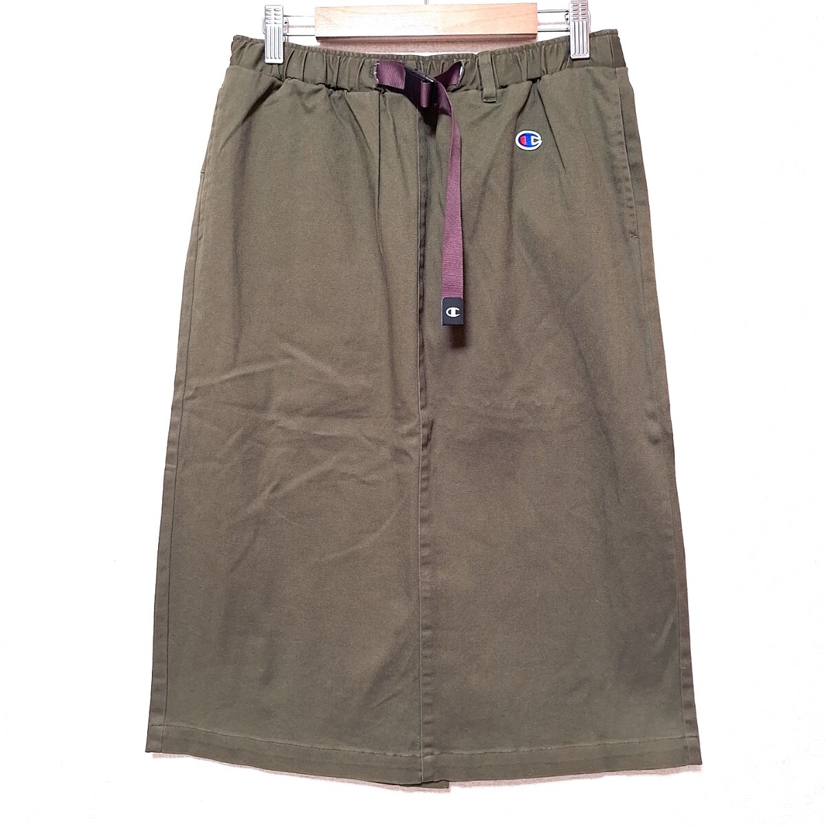 W762【Champion】チャンピオン 台形スカート スリット ベルト付き ロゴ刺しゅう カジュアル シンプル 無地 オリーブ レディース M/ee拍卖