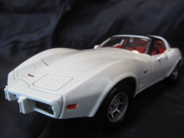 《全国一律送料800円》◇超希少 1/24 コルベット 1979年 白色 V8拍卖