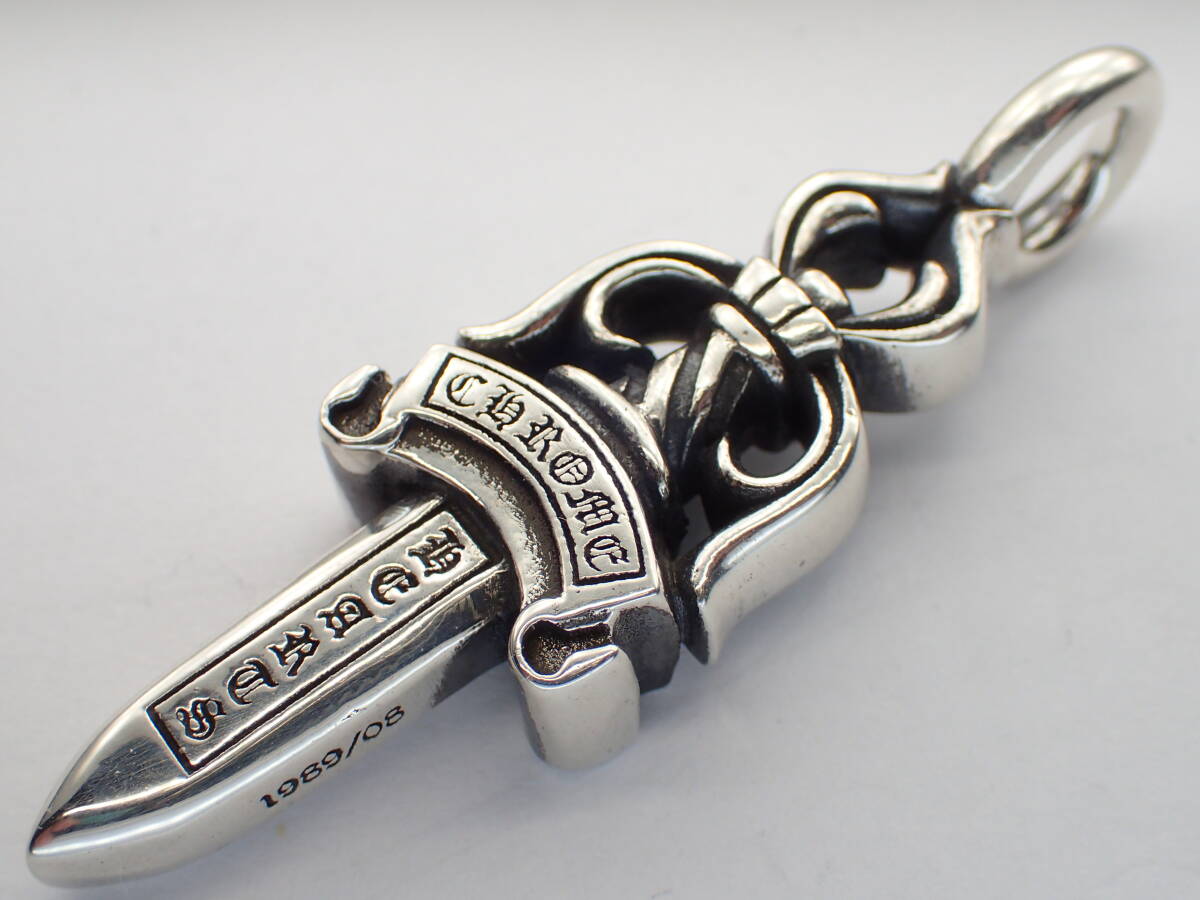 正規品CHROME HEARTS ★★ダブルDAGGERペンダントトップ★19.9g拍卖