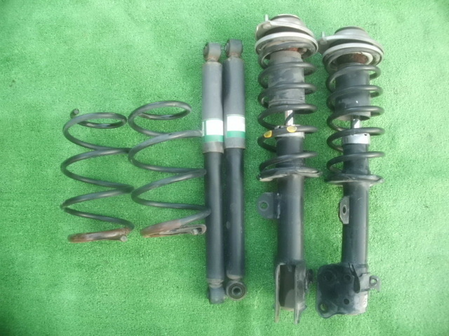 ワゴンR MH23S 純正ストラット・スプリング・ショック1台分拍卖