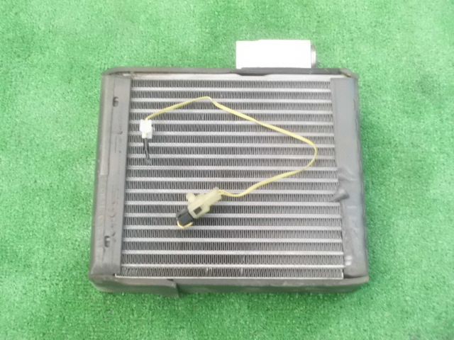 ミニキャブ U61V/U62V エバポレーター拍卖