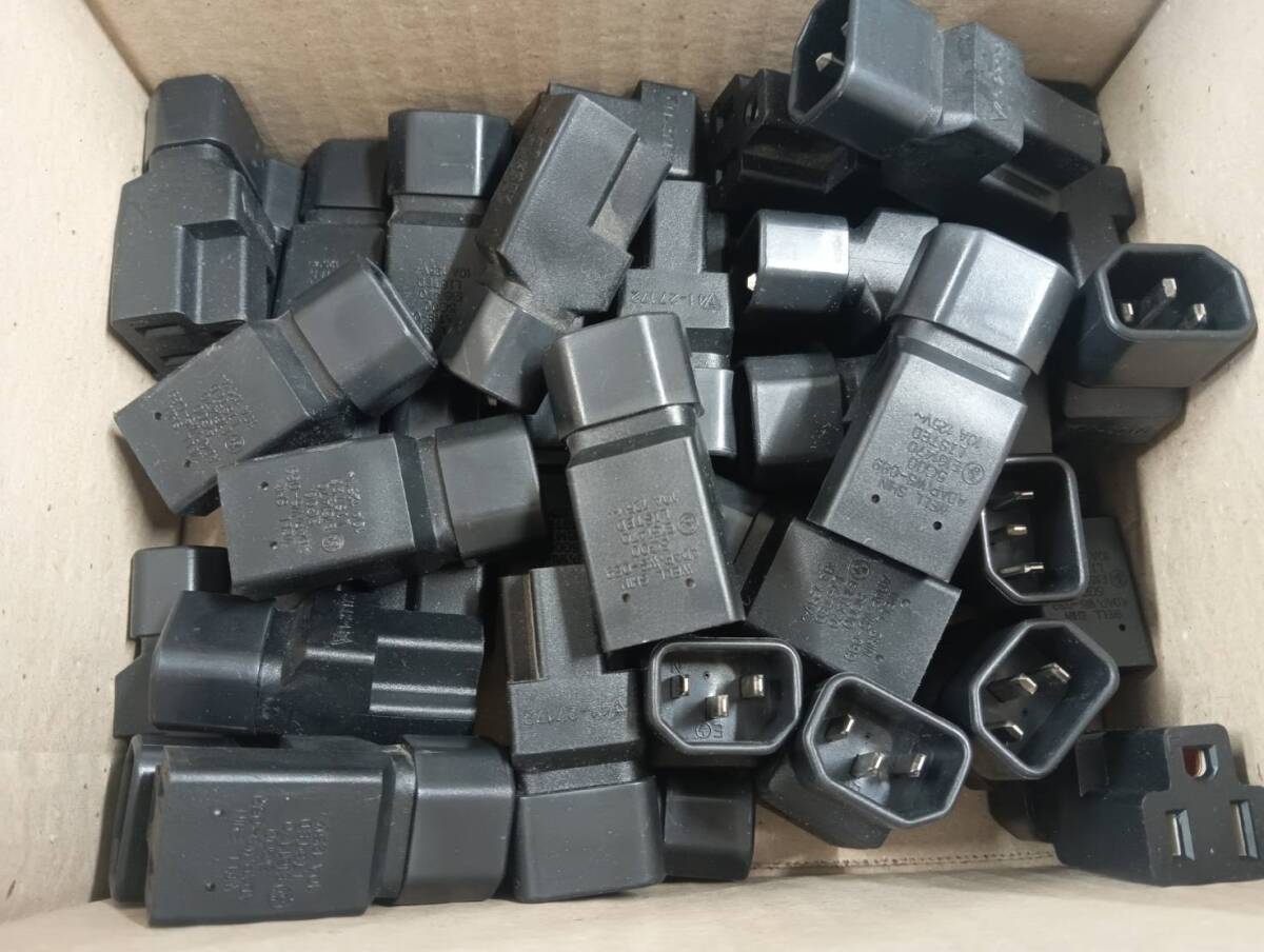 【未使用・バラ40個】UL変換プラグ WS-089(C14→NEMA 5-15R) 業務用にも!拍卖