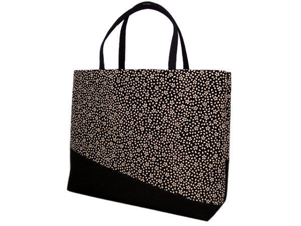 着物美人 女性用 バック カバン 印傳調 結婚式 留袖 訪問着 和服 和装バック サブバック 洋服にも 【 黒 ベージュ 桜 日本製 】487951-21拍卖