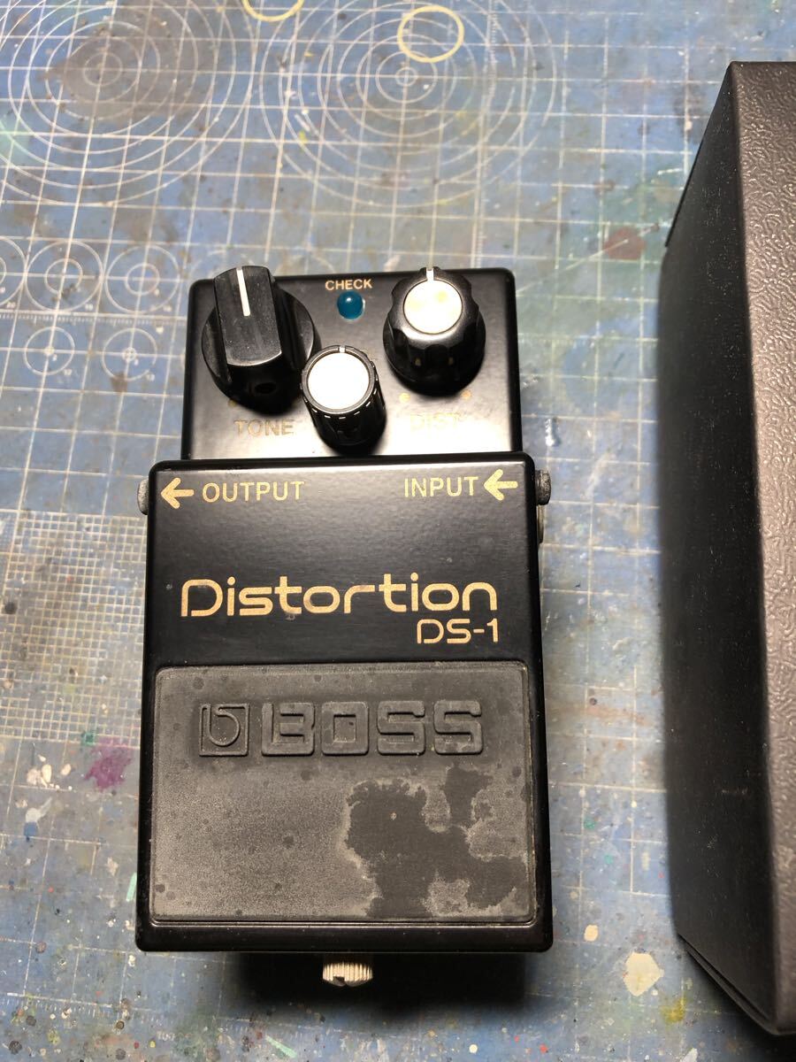 BOSS ディストーション DS-14A MOD Distortion 40周年記念 ボス エフェクター 箱、説明書、保証書付き拍卖
