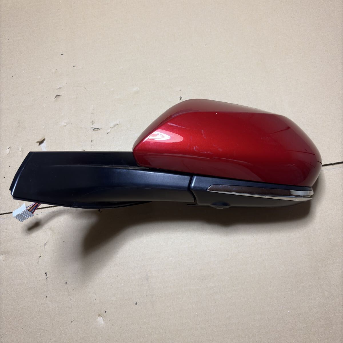 ★ トヨタ C-HR CHR NGX10 NGX50 純正 左ドアミラー ウインカー BSM カメラ付 レッドメタ ジャンク ★拍卖