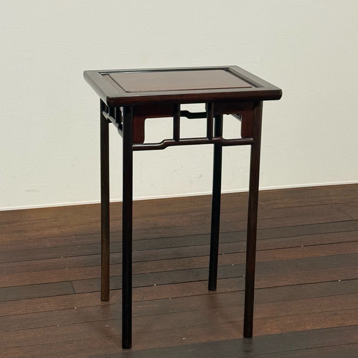 H19K10b 花梨 カリン 飾り台 花台 木製 フラワースタンド 電話台 サイドテーブル FAX台 ファックス台 レトロ 飾台 かりん 角高卓拍卖