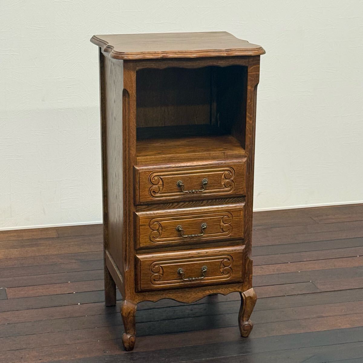 H19K47 ルーマニア製 電話台 猫脚 飾り台 木製 サイドチェスト ファックス台 FAX台 三越製作所 ヴィンテージ アンティーク調 拍卖