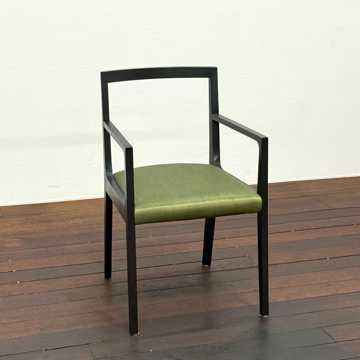 H19K81d Cassina IXC East by Eastwest カッシーナ イクスシー JASMINE ジャスミン アームチェア ダイニングチェア 食卓椅子 食卓イス 拍卖