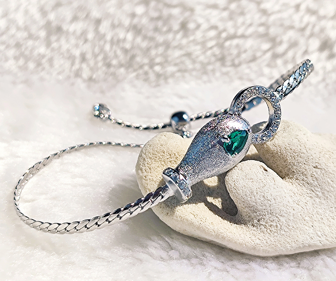 N250535◆Bigstone◆【ヘビ】魅力な光沢*ファッション感アップ*欧米大人気なブレスレット拍卖