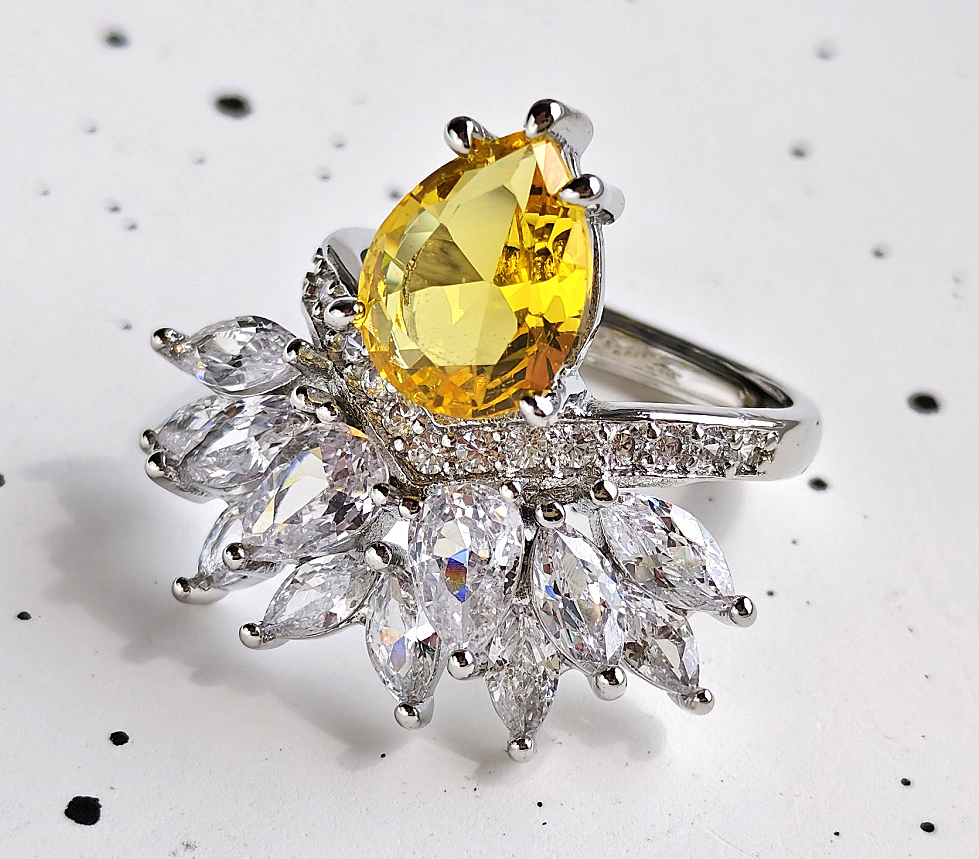 N250827◆Bigstone◆【ロマンチックな印象】ファッションな光沢*欧米大人気*高品質なリング*10~13号拍卖