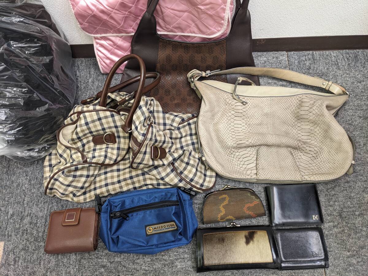 【NB】 10点以上まとめ バッグ 財布 まとめ売り ボストンバッグ 二つ折り財布 ショルダーバッグ MISDO CLUB 黒 ブラック 中古 売り切り価格拍卖