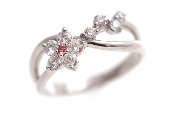 可愛い◎Pt900 プラチナ900 ダイヤモンド フラワーモチーフ ピンキーリング 約4号 プラチナ指輪 0.01ct・0.27ct お花モチーフ 約2.9g拍卖