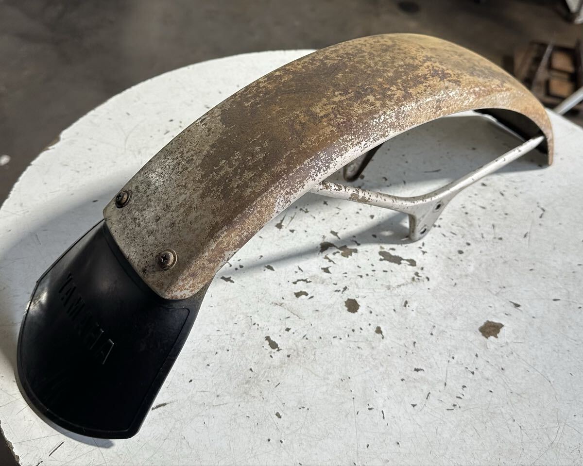 100サイズ YAMAHA/ヤマハ FT1-7239... I-1273 ミニトレ 純正 フロントフェンダー 鉄フェンダー 検索/FT1/GT50/GR50/ミニトレール拍卖