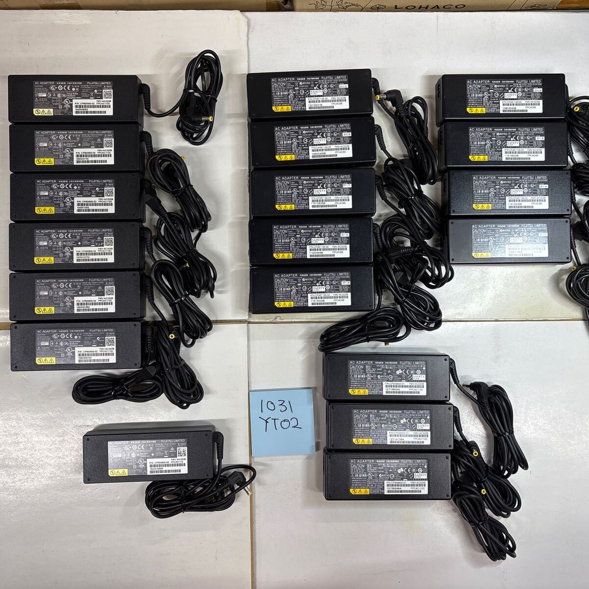 (1031YT02)送料無料100/中古/FUJITSU 富士通 フジツウ/FMV-AC323B各種/19V/5.27A/純正 ACアダプタ 19個セット拍卖