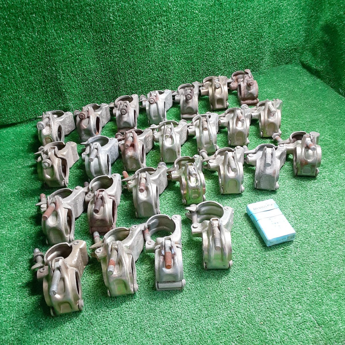 ワ楢a198 ホリー HORY 直交クランプ 固定クランプ 足場クランプ 工事現場 足場組立 足場工事 計25個セット拍卖