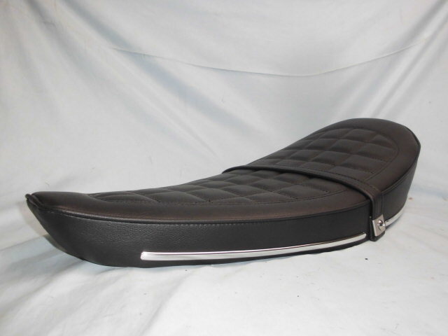 ■ 6V 初期型 シャリー ケツアゲ CB風 黒レザー カスタムシート シャリー モール付 CF70 / CF50拍卖