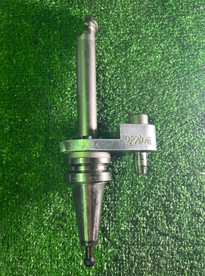 NTツール サイドロックボーリングー S/BT30-SL20-38 京セラ 内径バイト AR20R-SDZCL11-27AE No.01拍卖