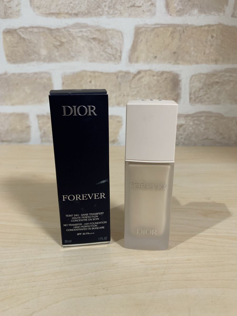 A10-130 Christian Dior ディオール スキン フォーエバー フルイド マット 0W 30ml リキッドファンデーション コスメ リキッド ファンデ拍卖