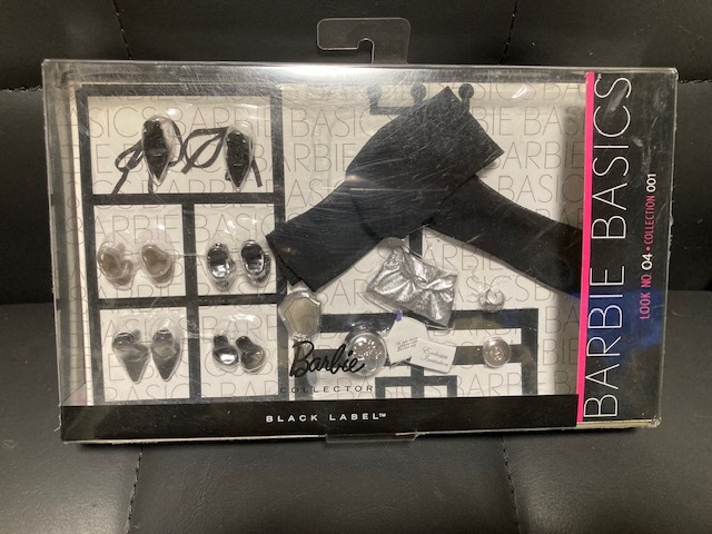 Barbie Basics Accessories R9931 バービー ベーシックス アクセサリーパック Look No.04 ― Collection 001 拍卖