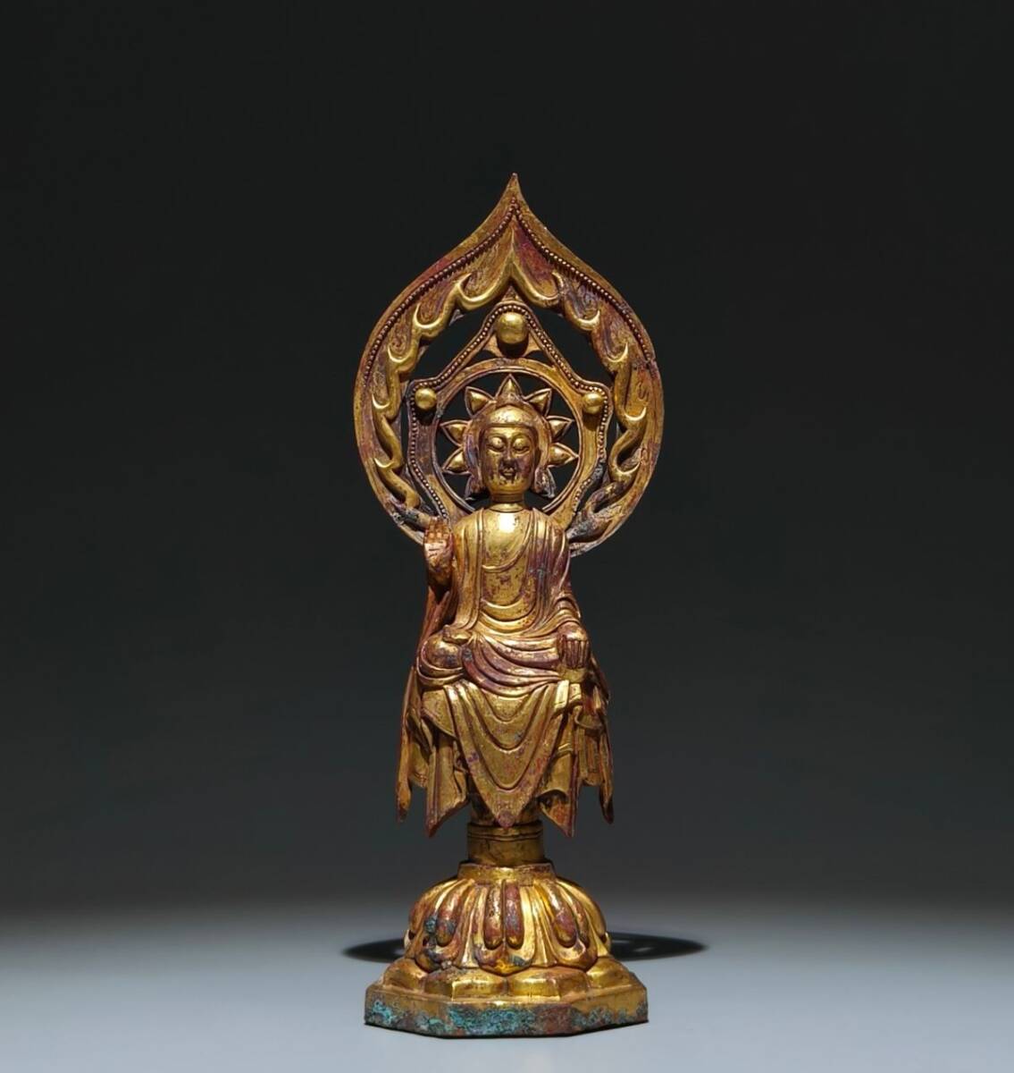 【永】唐代時期 青銅器 塗金 佛像 仏像 銘文 宗教 仏教古美術 極細工 古銅彫 置物擺件 古美術品 古董品 収集 骨董品 旧家蔵出 中国唐物 A2拍卖