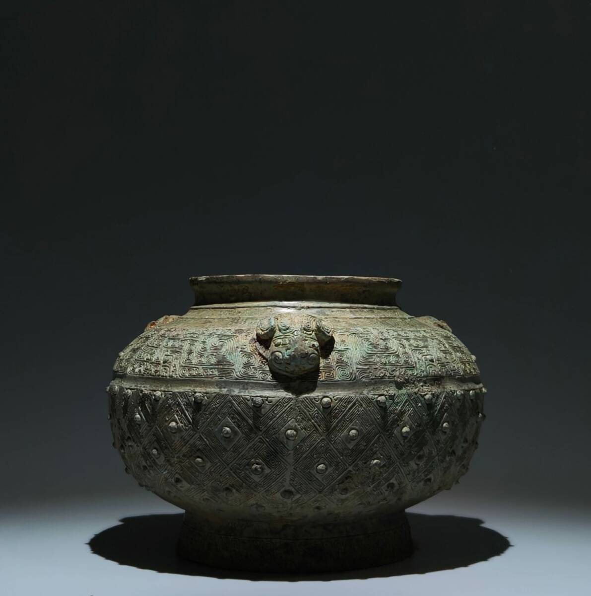 【永】商代時期 青銅器 雲雷紋乳釘罐 銘文 極細工 古銅彫 置物擺件 古美術品 時代物 古董品 収集 古美味 骨董品 旧家蔵出 中国唐物拍卖