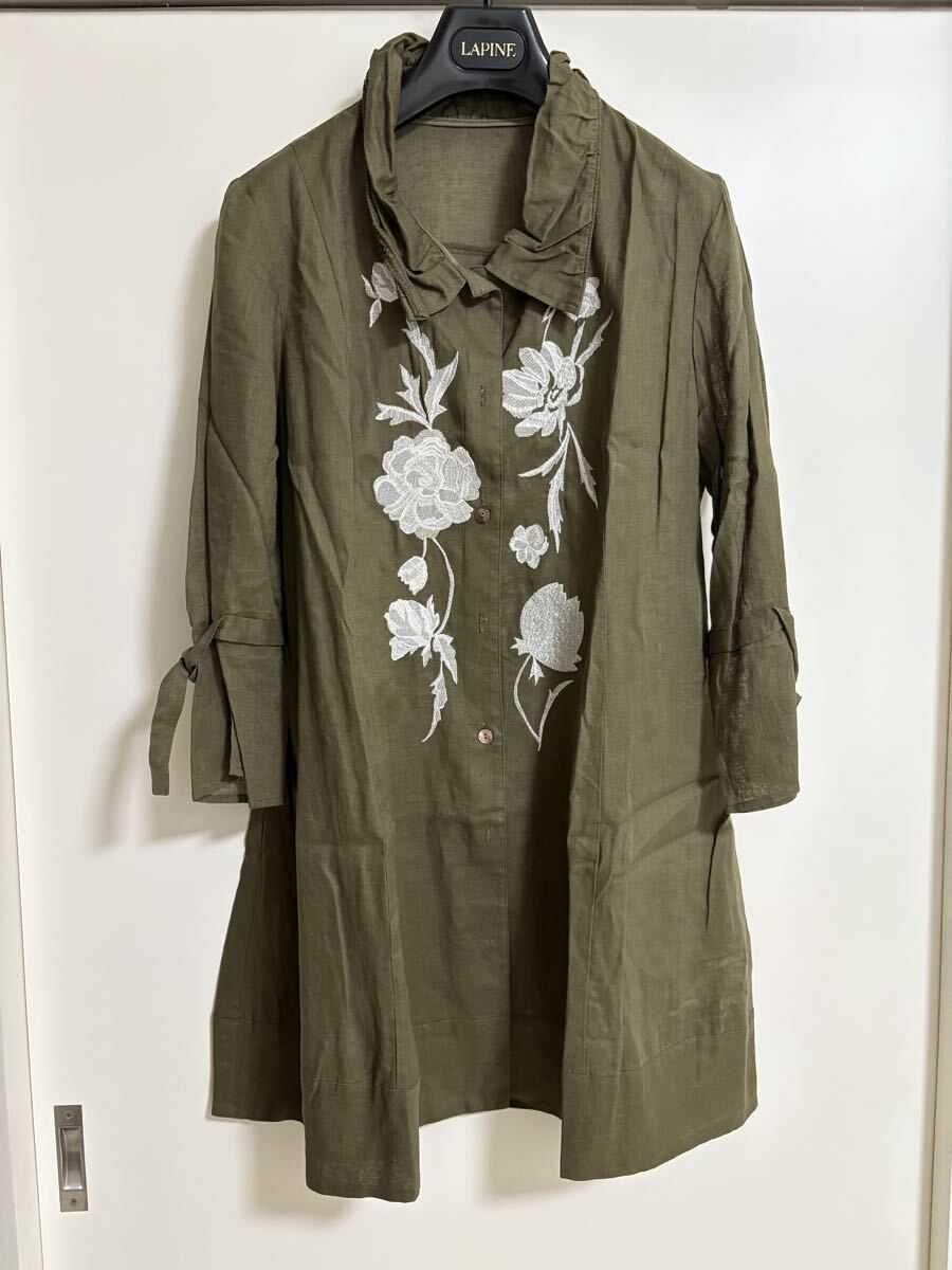 超美品!コムロ シズカ カーキ  花柄 長袖 シャツ チュニック 42拍卖