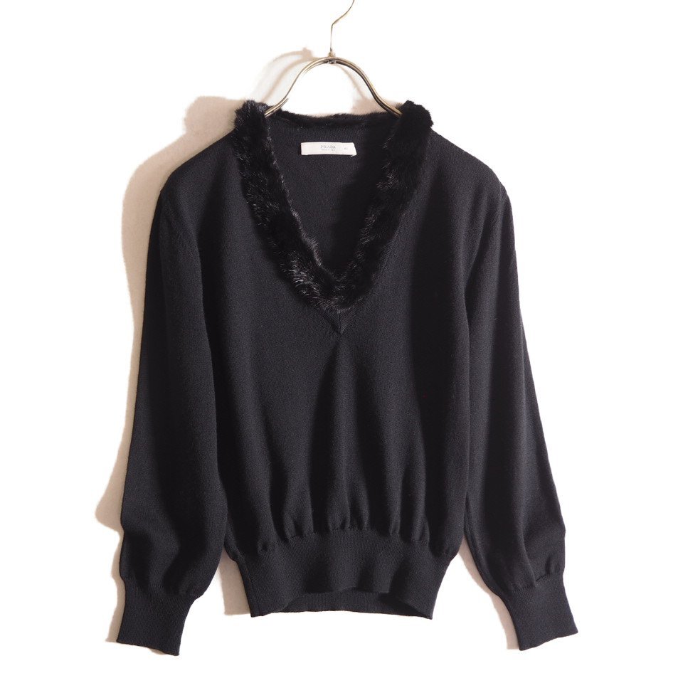 P5243f60 ▼PRADA プラダ▼ ミンクファー付き Vネック ウールニット ブラック 40 / イタリア製 レディース 黒 秋冬拍卖