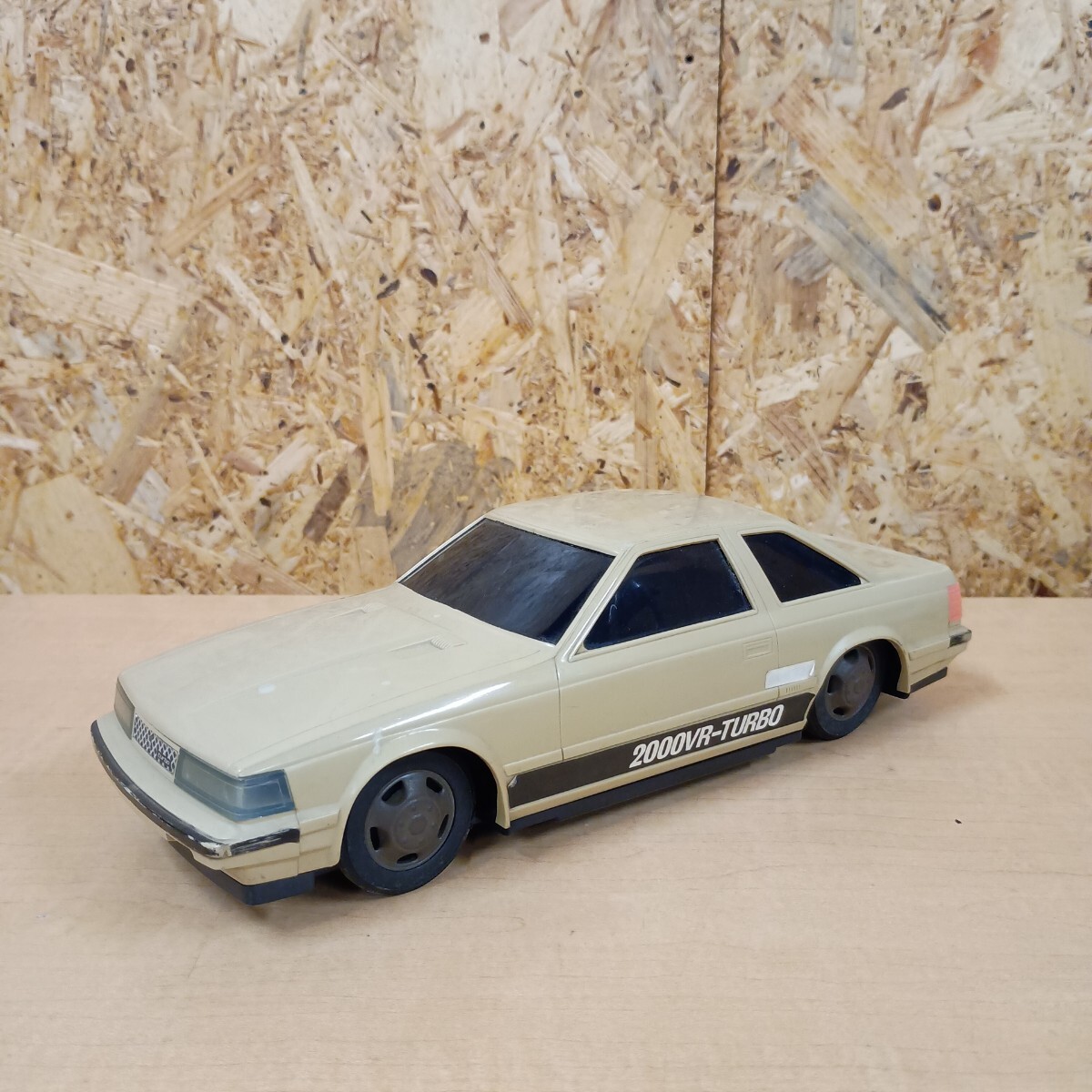 (A-92)(現状品)TOYOTA SOARER 2000VR-TURBO ミニカー 1/24拍卖