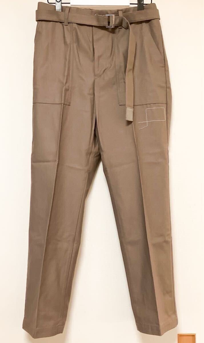 新品 sacai × WTAPS 25SS Cotton Back Satin Pants サイズ3 Taupe サカイ ダブルタップス コットン トープ ベイカーパンツ 25-03696M拍卖