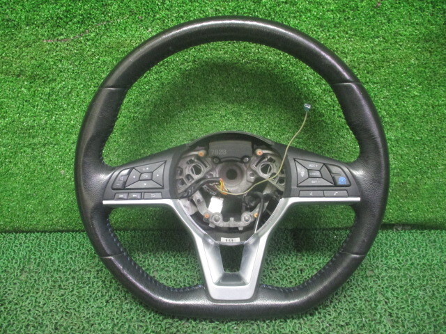 ZE1 日産 リーフ 平成29年 純正ステアリングホイール/ハンドル 253356拍卖