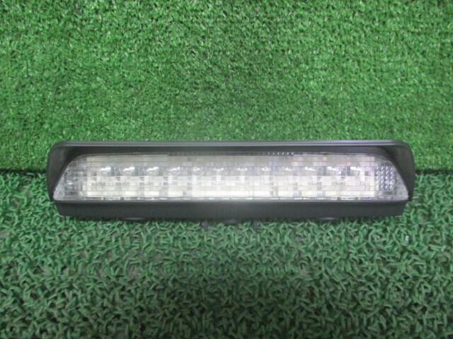 GE7 ホンダ フィット 平成21年 ハイマウントストップランプ 253349拍卖