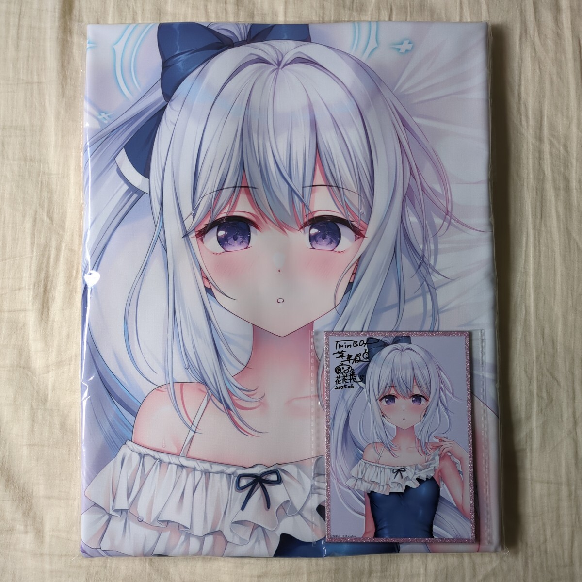 新品未開封 TwinBox 抱き枕カバー 水着ミヤコ ブルーアーカイブ 直筆サイン入り色紙付き 俺の嫁 伍拾 会場限定拍卖