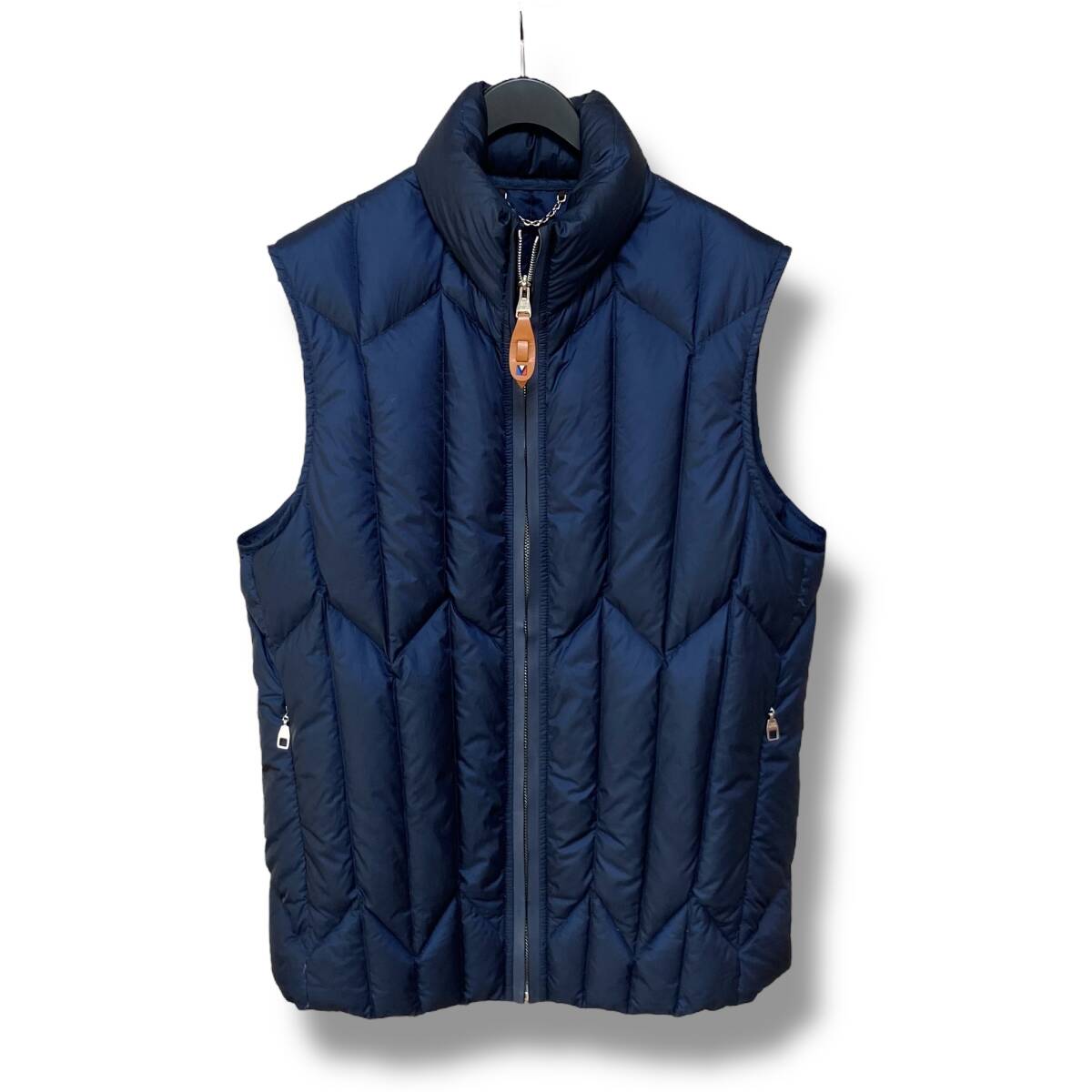LOUIS VUITTON / White Goose Down Vest ホワイトグースダウン 最高級 ダウンベスト カーフレザー size 46 / ダウンジャケット 国内正規品拍卖