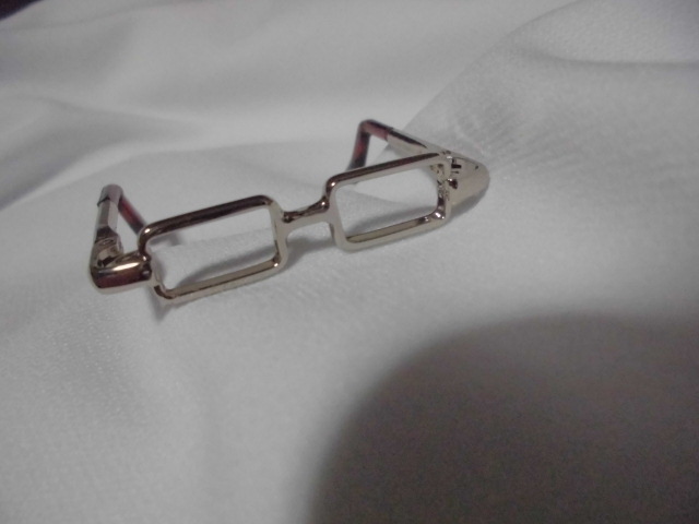 1/6用 幼SD体系用 眼鏡 ケース付き 銀縁 拍卖