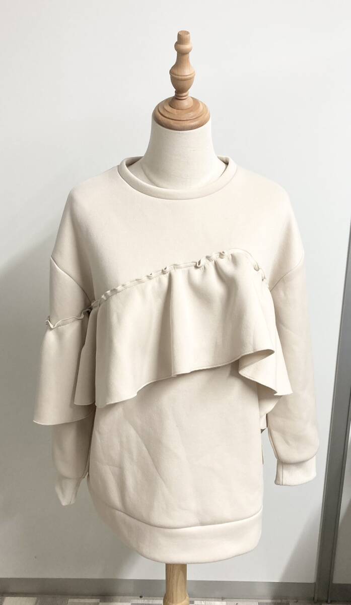 ☆トップス☆ ◆美品◆ COEL コエル フリルスウェット拍卖
