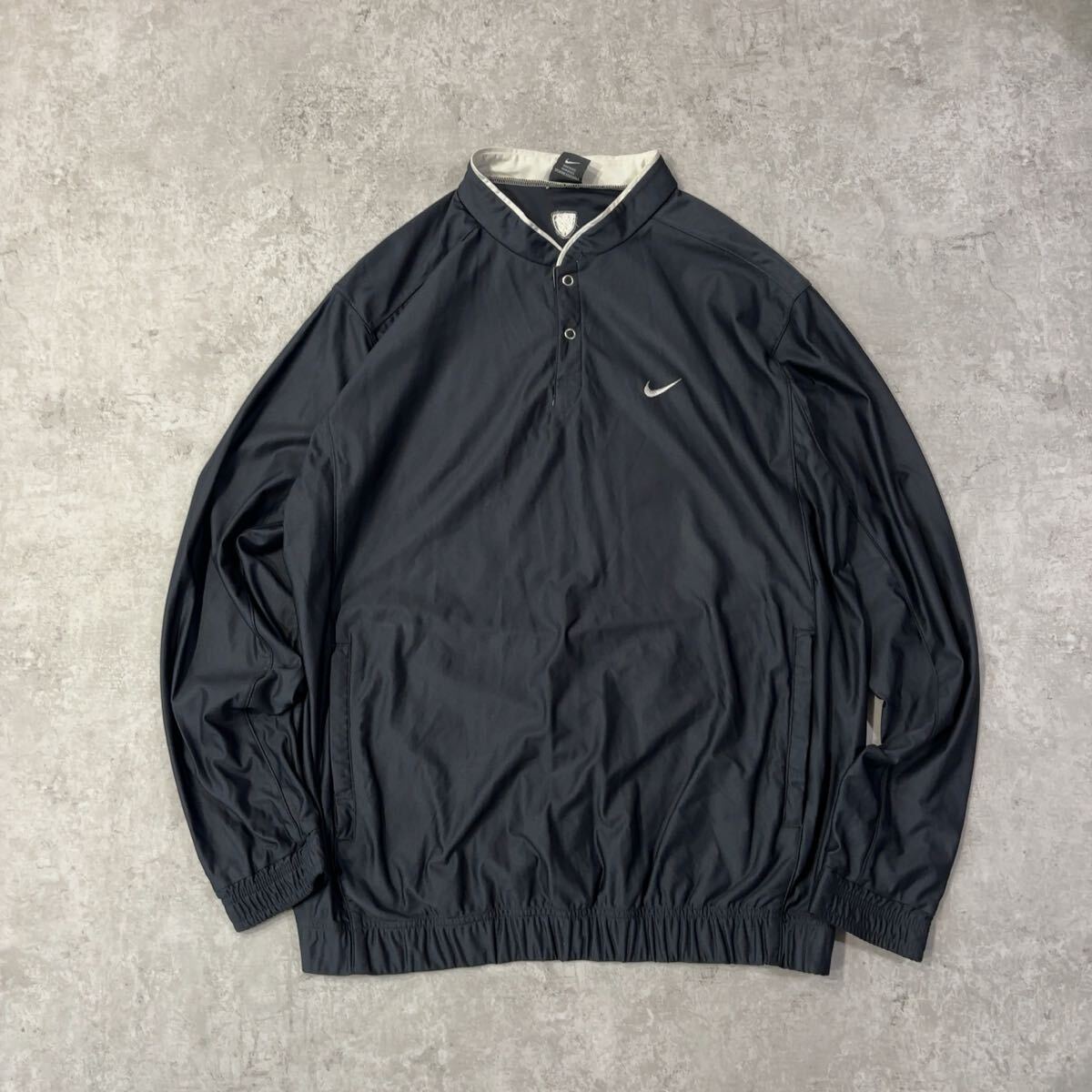 00s NIKE GOLF ナイキ ゴルフ プルオーバー 刺繍スウッシュ ロゴ入り ハーフボタン プルオーバー ジャージ メンズ Mサイズ ブラック拍卖
