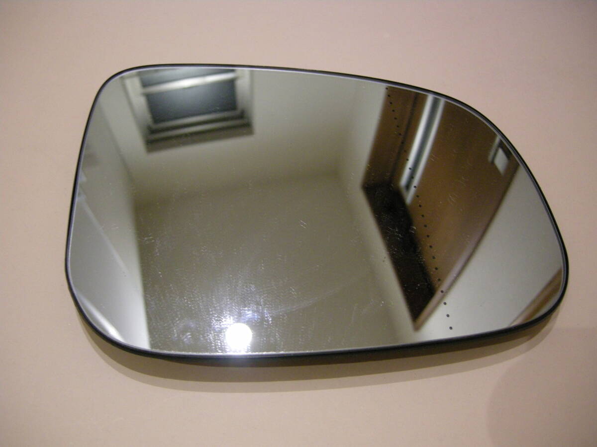 ボルボ VOLVO V40 ドアミラーのミラーのみ 運転席側 右側拍卖