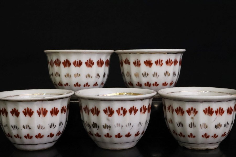 TB526煎茶碗 5客◇うぶだし/旧家蔵出し/古玩/金彩/赤絵/色絵/草紋様/茶杯/玉露/煎茶器/煎茶道具/工芸/時代/骨董/古美術/古道具タグボート拍卖