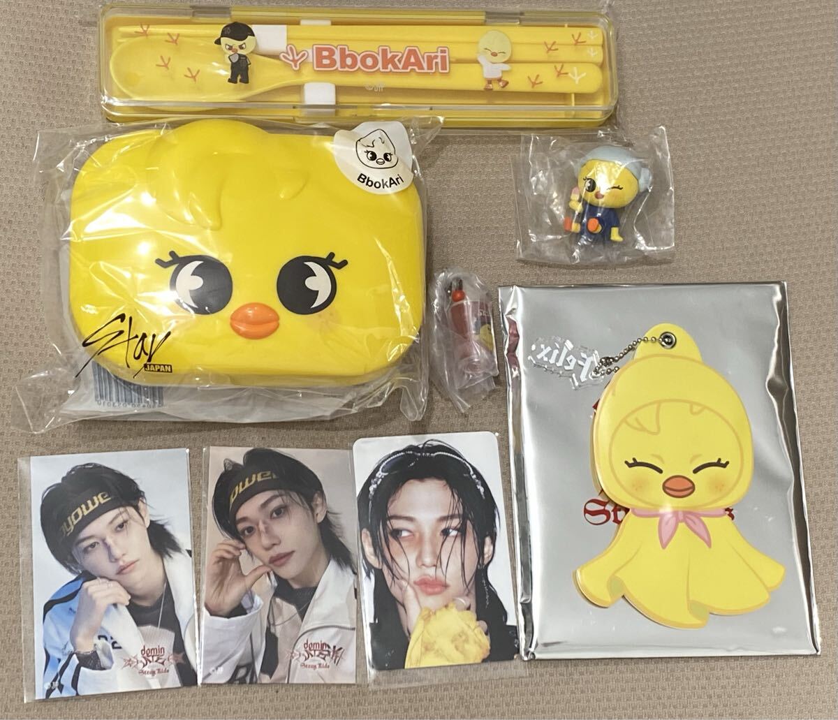 stray kids straykids フィリックス felix ポガリ ミニボックス お弁当箱 カトラリー ステッカー オンラインくじ ミニうちわ skzoo拍卖
