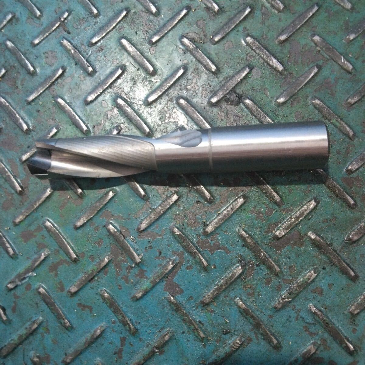 u1707 ナメメタル モラージュドリル KSEM240R32WN25M超硬製 PVDコーティング ドリル径24mm シャンク径25mm拍卖