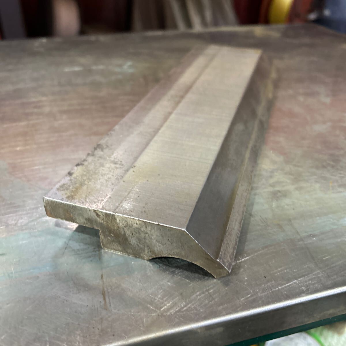 N8015 アマダ ベンダー金型 プレスブレーキ 90° 標準金型 パンチ 300mm 拍卖