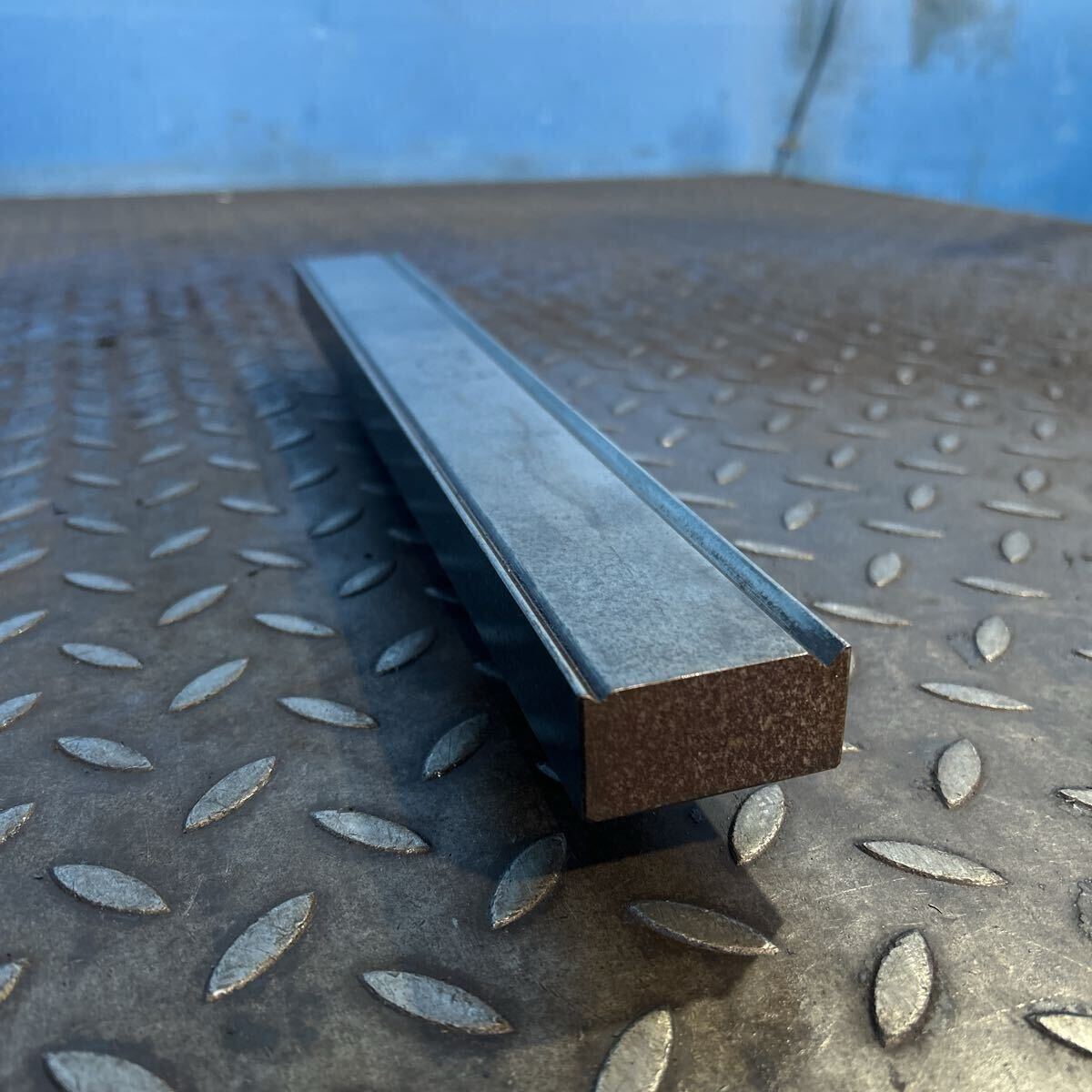 T2393 セントラルテック ベンダー プレスブレーキ 金型 2Vダイ 415mm 12188000415 4×7拍卖